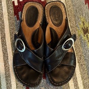 Born Black Leather Cross Strap Wedge Shoes size 10